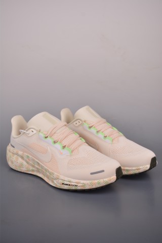 Nike Zoom Pegasus 41 view 2