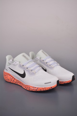 Nike Zoom Pegasus 41 view 3