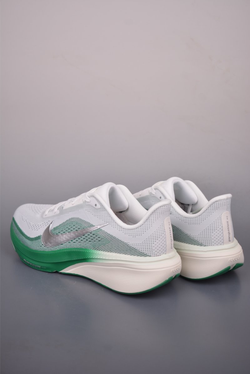 Nike Zoom Pegasus 42 view