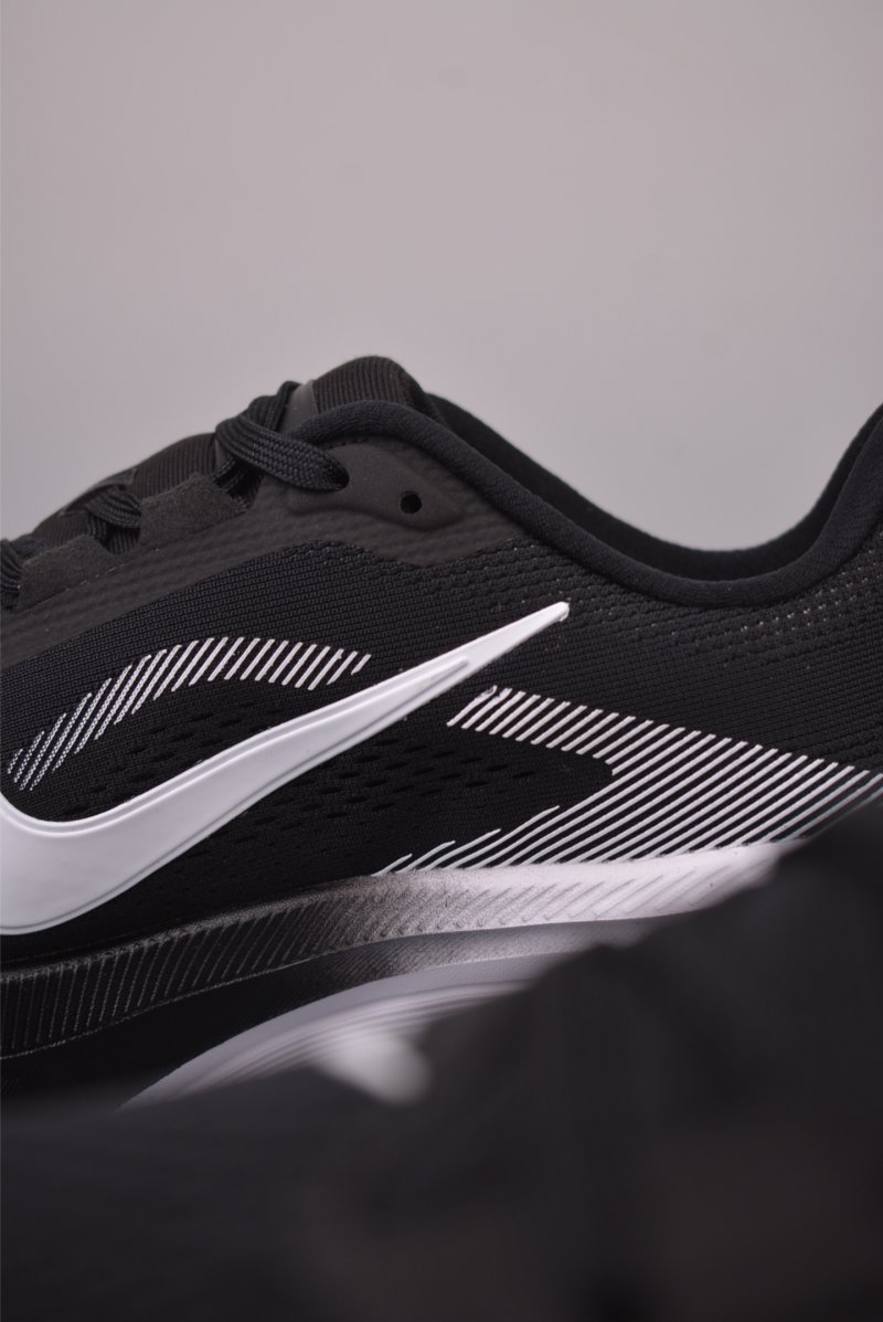 Nike Zoom Pegasus 42 view