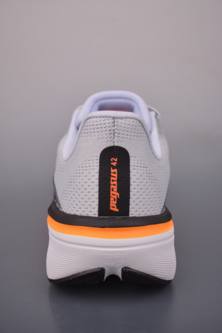 Nike Zoom Pegasus 42 view 4