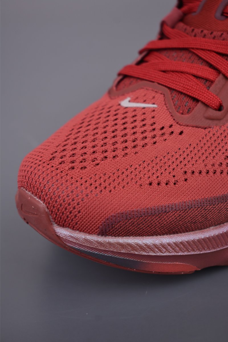 Nike Zoom Pegasus 42 view