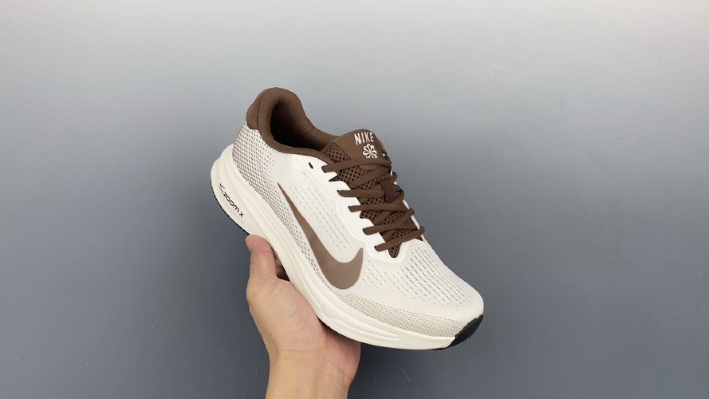 Nike Zoom Pegasus SE