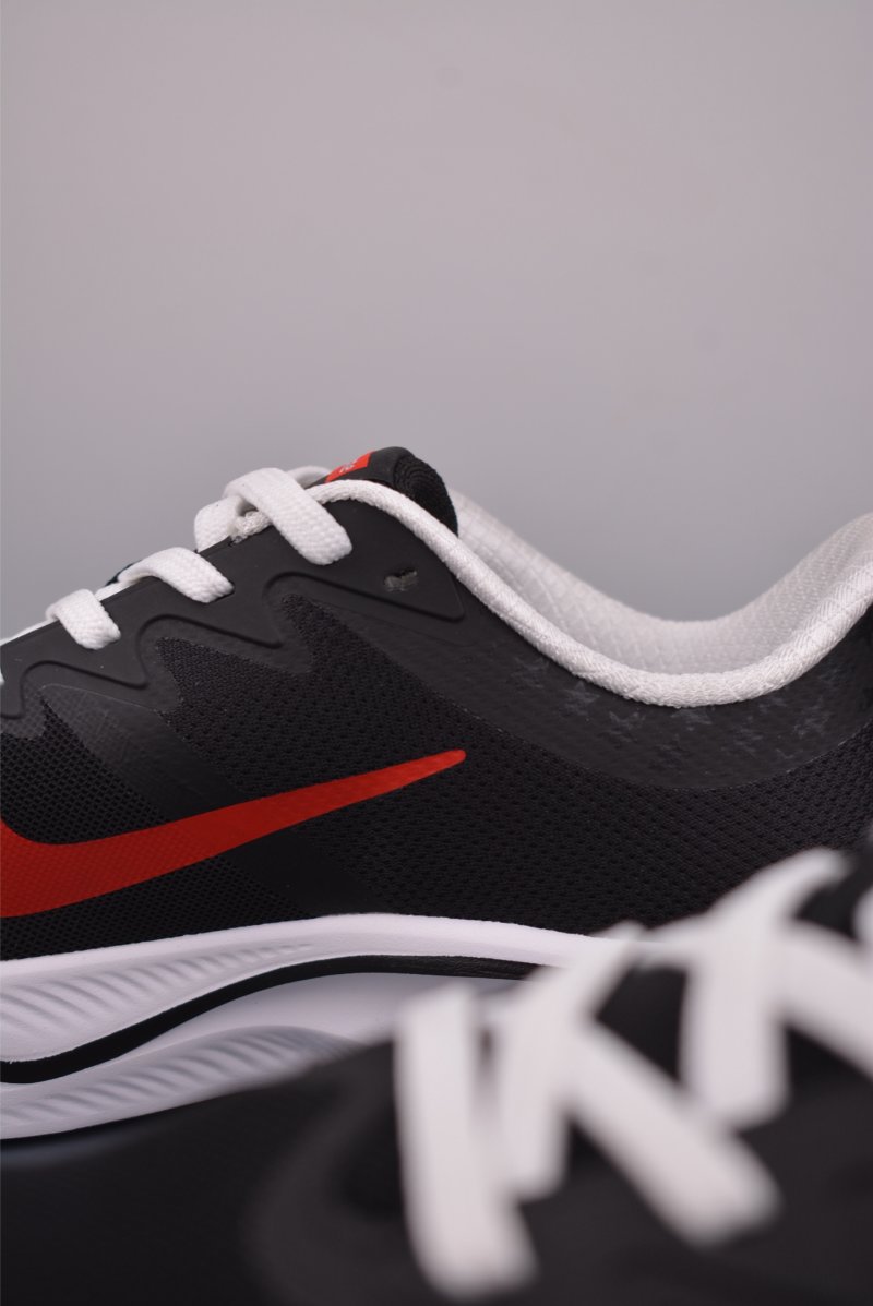 Nike Zoom Plus DIY view