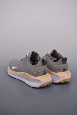Nike Zoom React Infinity Run FK 4 view 2