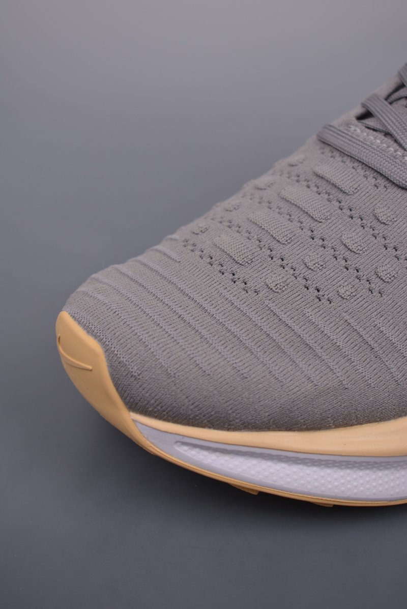 Nike Zoom React Infinity Run FK 4 view