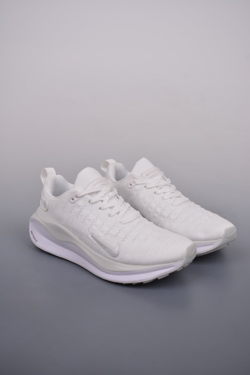Nike Zoom React Infinity Run FK 4 view