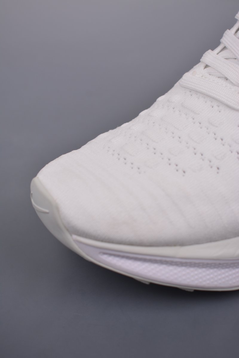 Nike Zoom React Infinity Run FK 4 view