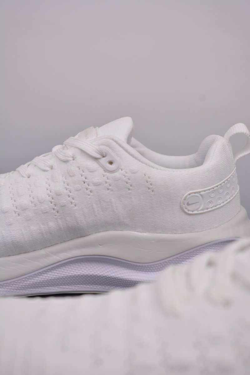 Nike Zoom React Infinity Run FK 4 view