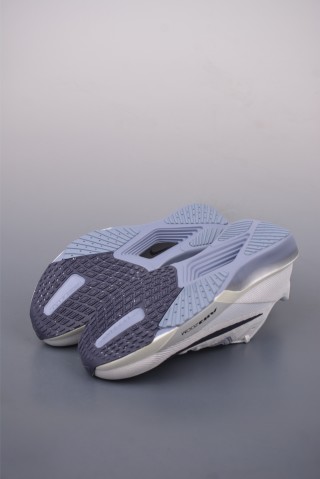 Nike Zoom Rival Fly 4 view 3