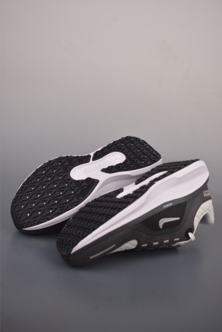 Nike Zoom Winflo 11 GTX view 3