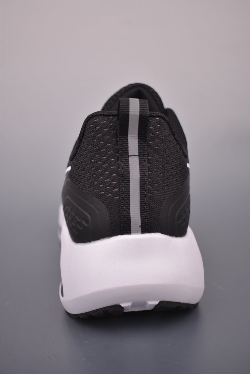 Nike Zoom Winflo view