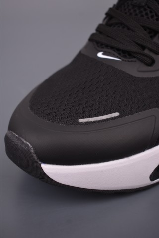 Nike Zoom Winflo view 6