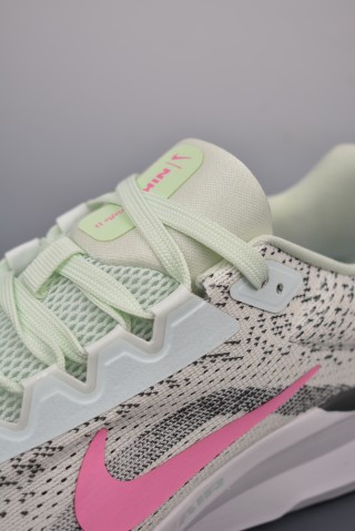 Nike Zoom Winflo 11 view 7