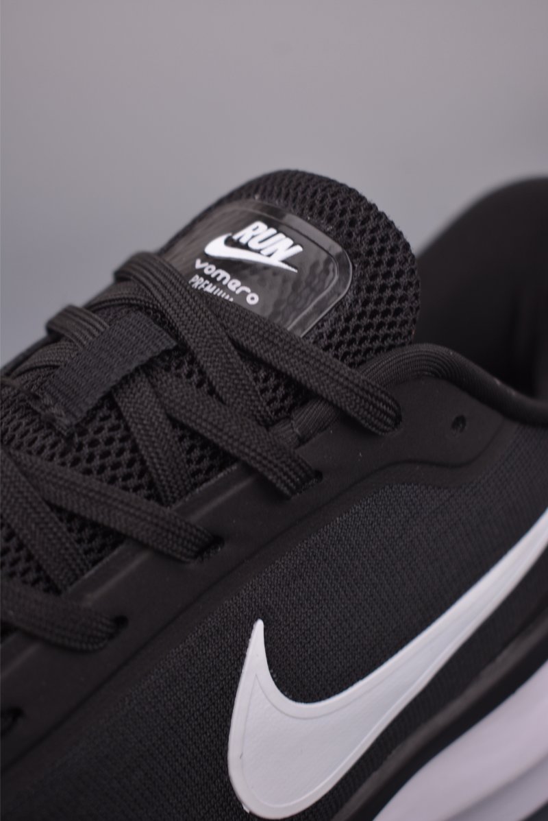Nike Zoom Winflo view