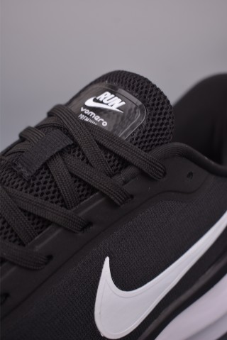 Nike Zoom Winflo view 7
