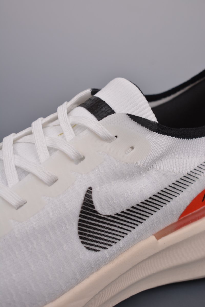 Nike Zoom X Invincible Run FK 3 view