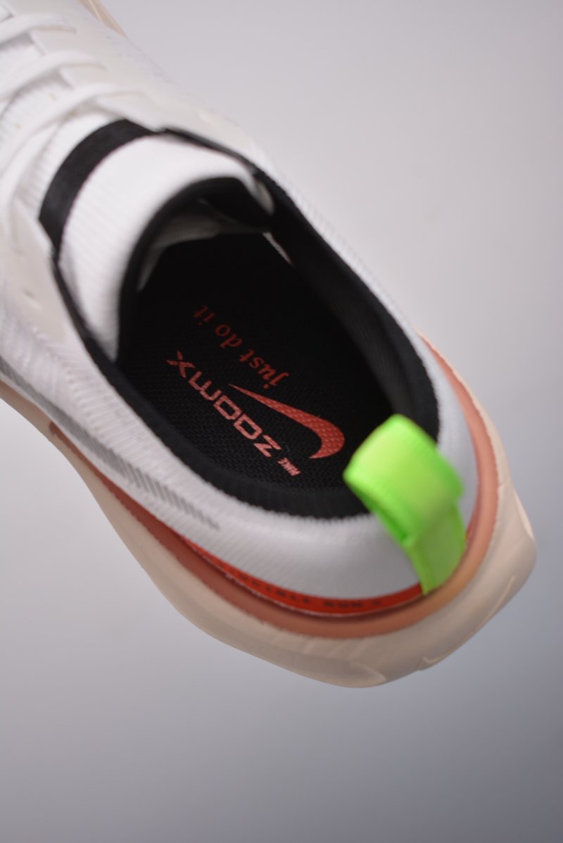 Nike Zoom X Invincible Run FK 3 view