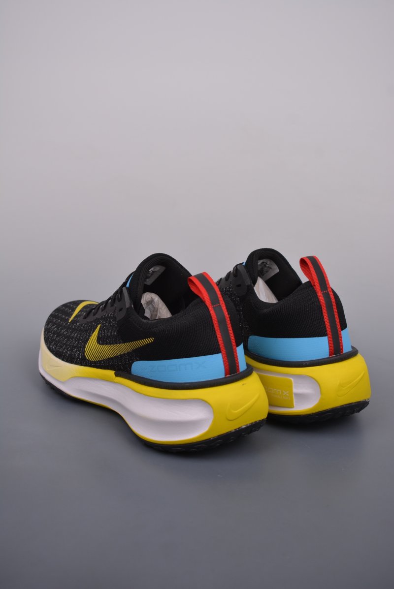 Nike Zoom X Invincible Run FK 3 view