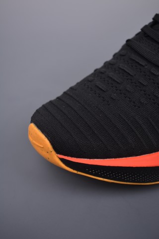 Nike Zoom X Invincible Run 4 view 6