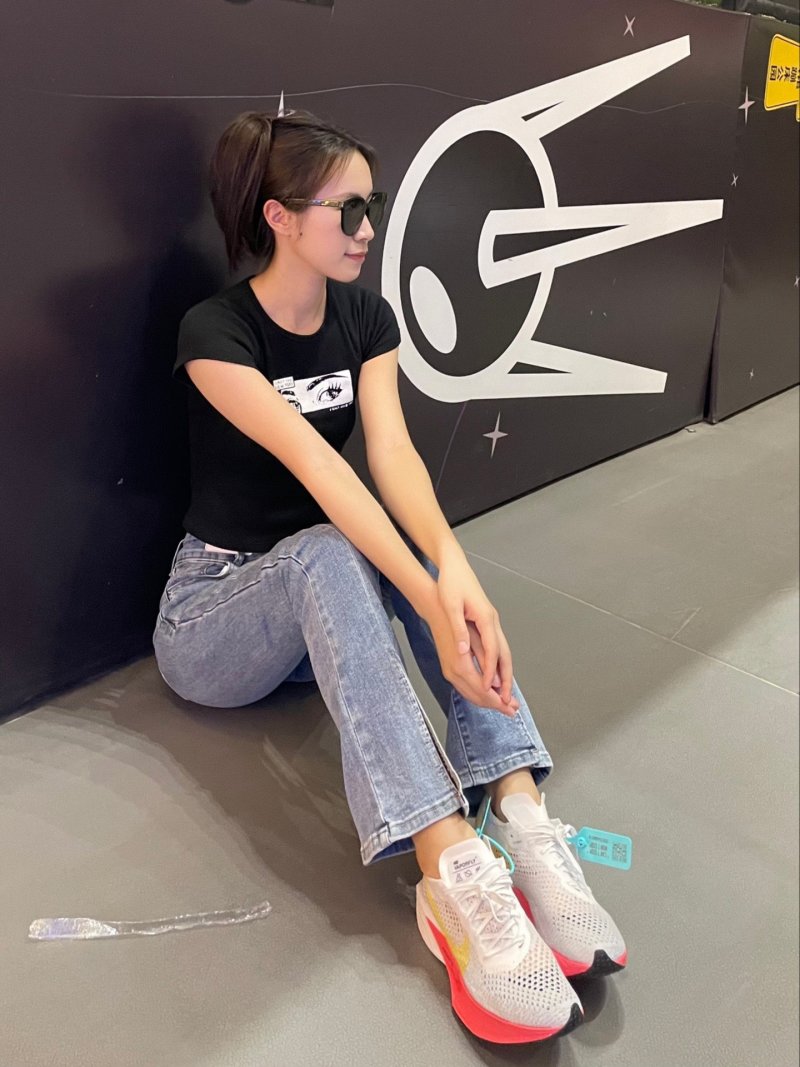 Nike ZoomX Vaporfly Next%3 view