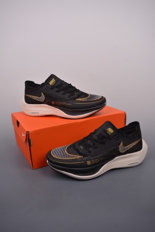Nike ZoomX Vaporfly Next% view 5