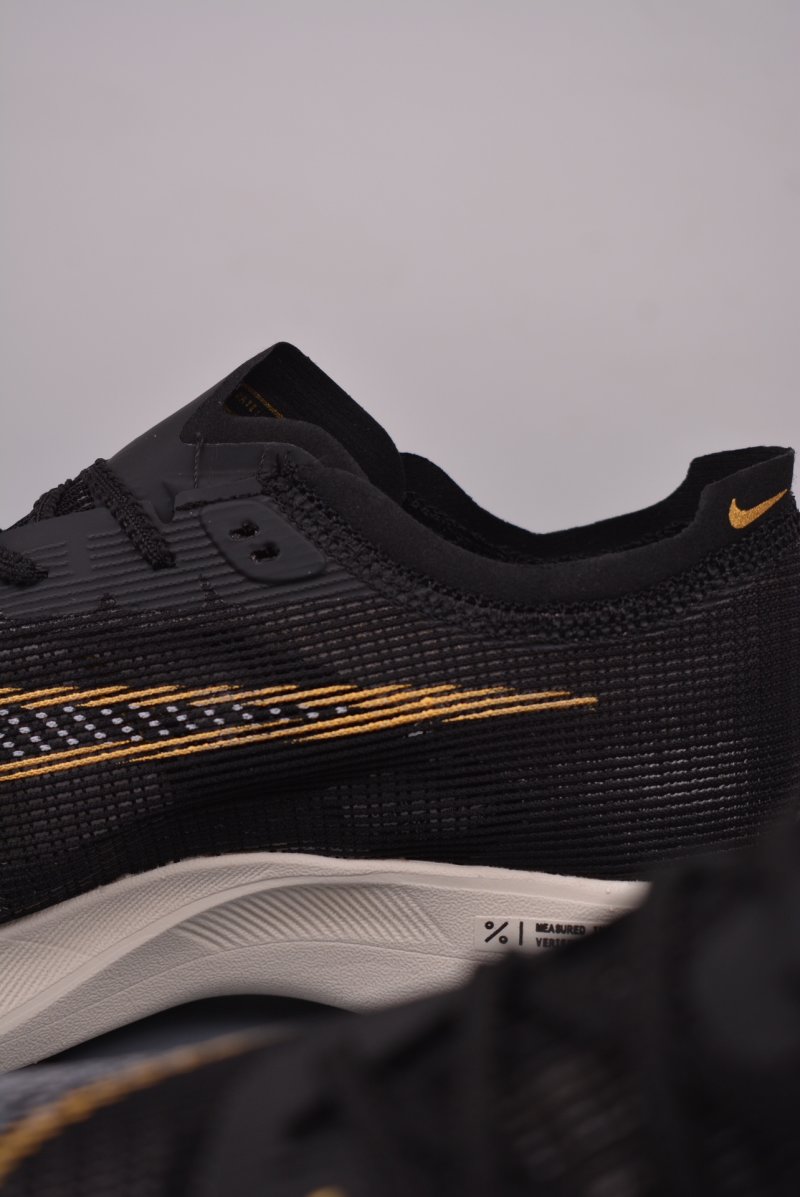 Nike ZoomX Vaporfly Next% view