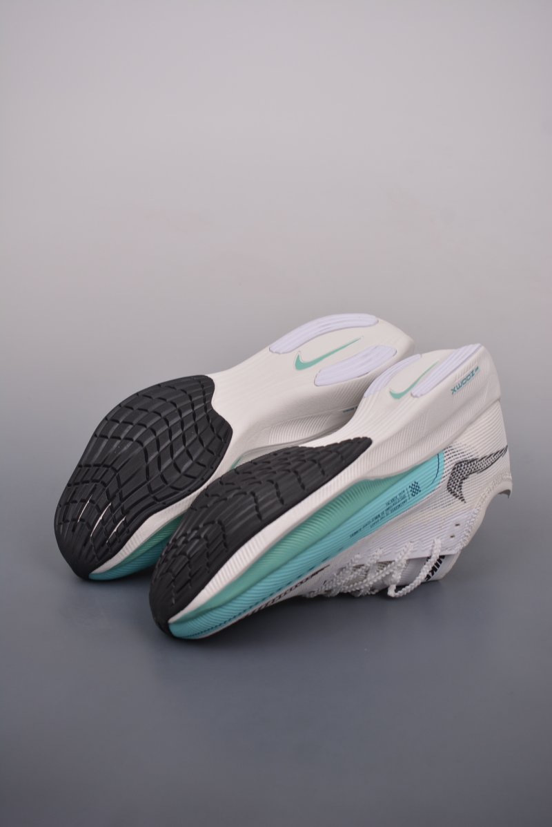 Nike ZoomX Vaporfly Next% view