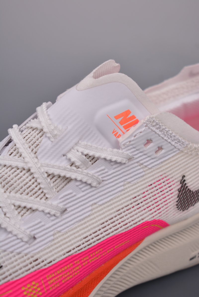 Nike ZoomX Vaporfly Next% view