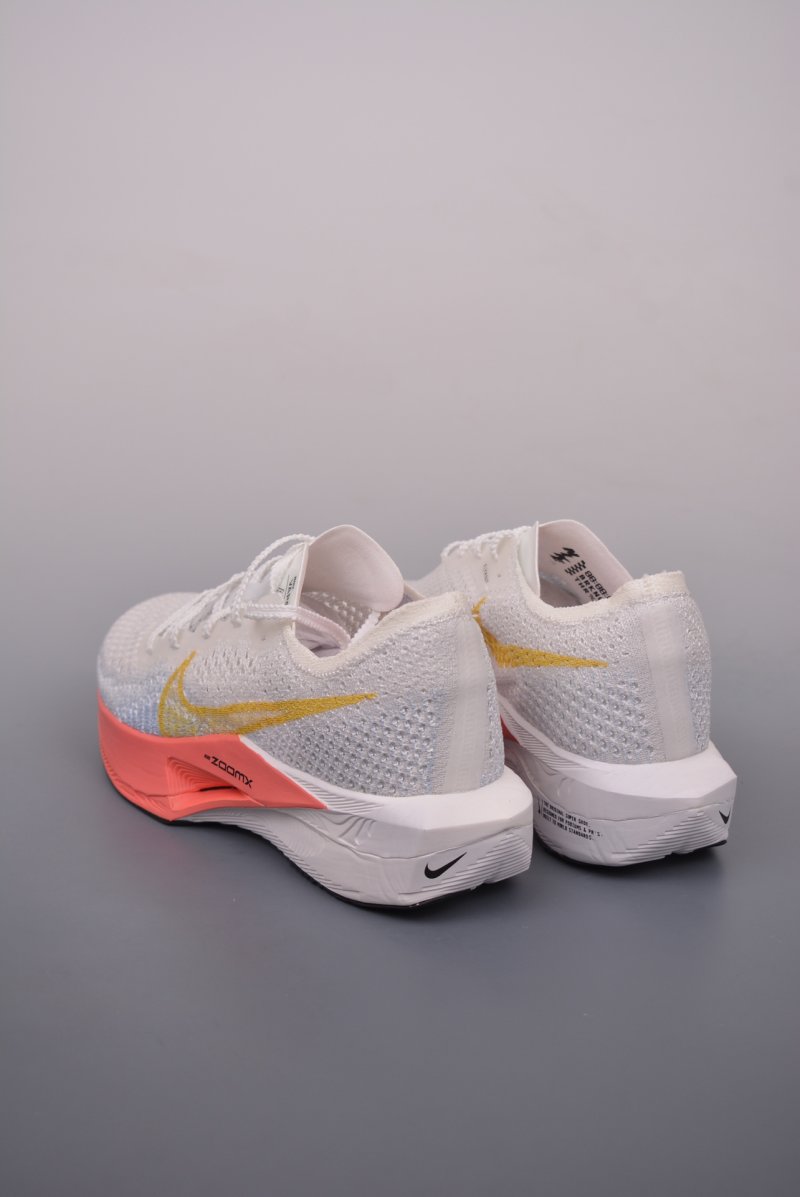 Nike ZoomX Vaporfly Next%3 view