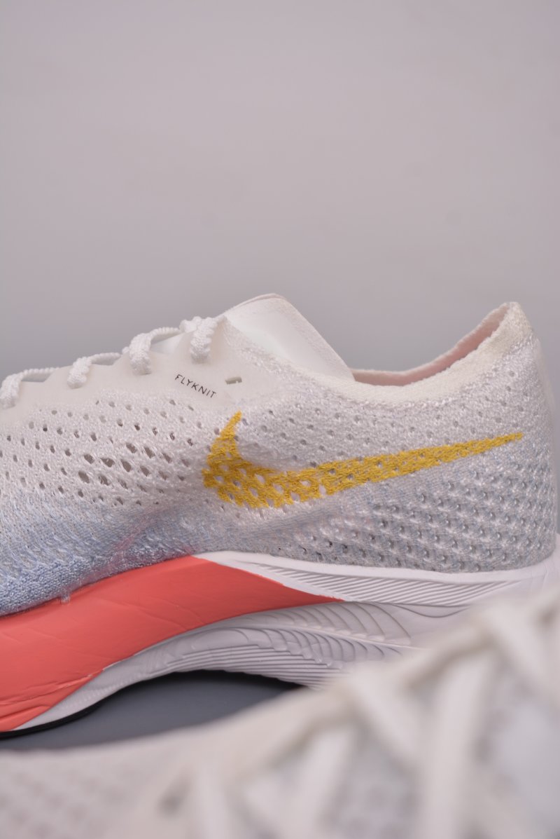 Nike ZoomX Vaporfly Next%3 view