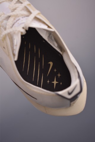 Nike ZoomX Vaporfly Next%4 view 9
