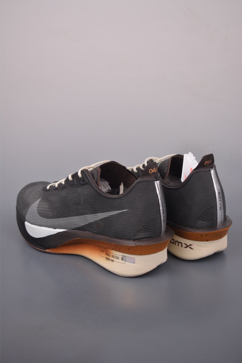 Nike ZoomX Vaporfly Next%4 view