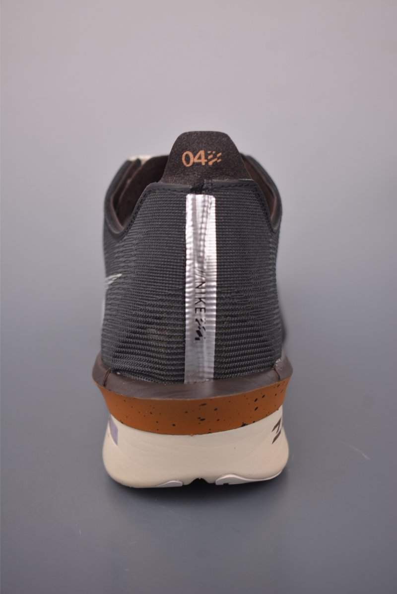 Nike ZoomX Vaporfly Next%4 view