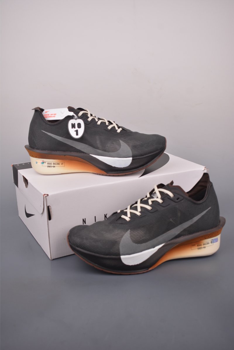 Nike ZoomX Vaporfly Next%4 view
