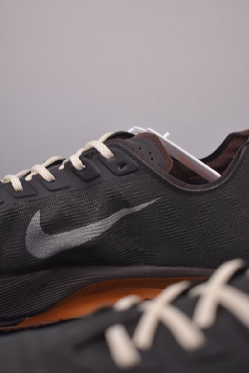 Nike ZoomX Vaporfly Next%4 view