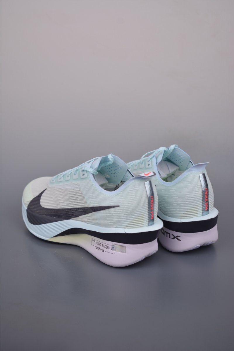Nike ZoomX Vaporfly Next%4 view