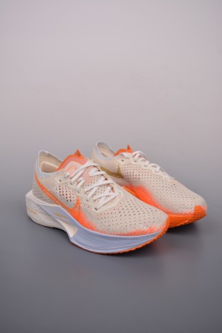 Nike ZoomX Vaporfly Next%3 view 1
