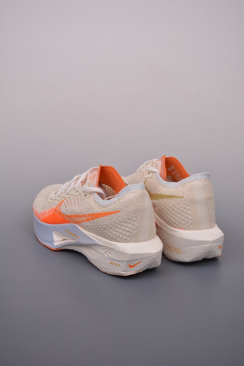 Nike ZoomX Vaporfly Next%3 view