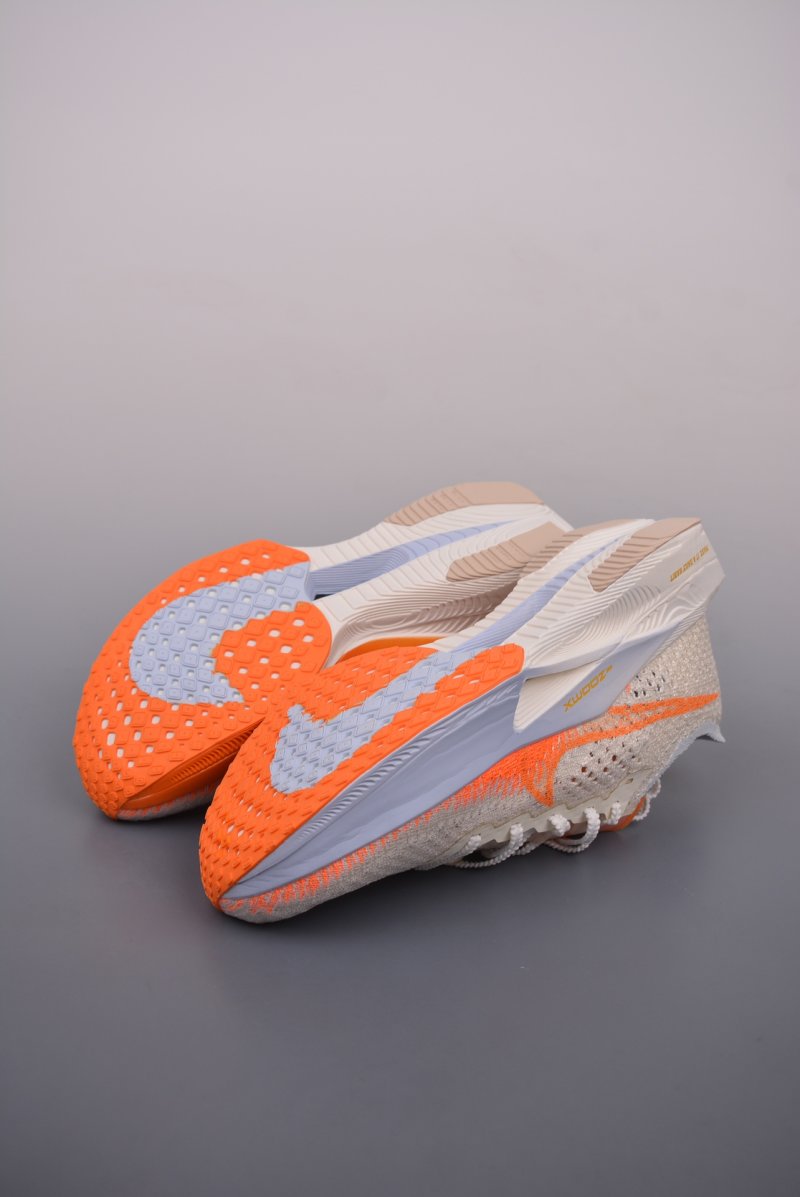 Nike ZoomX Vaporfly Next%3 view