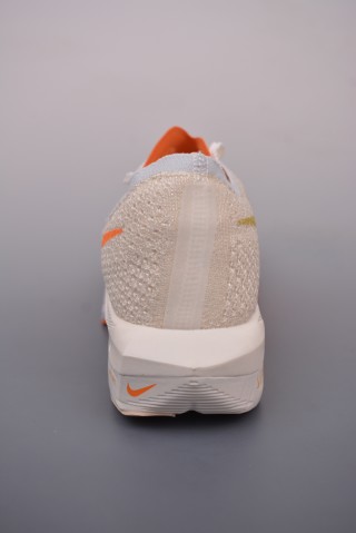 Nike ZoomX Vaporfly Next%3 view 4