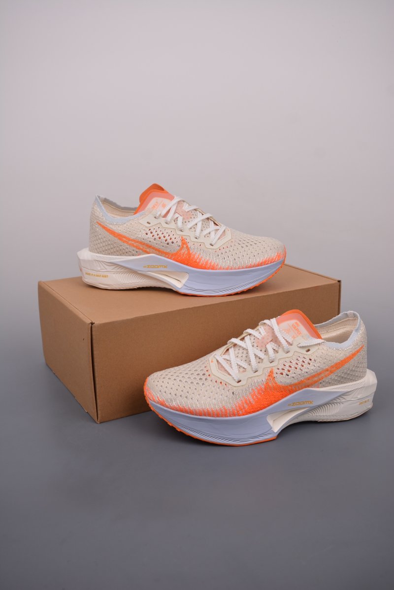 Nike ZoomX Vaporfly Next%3 view