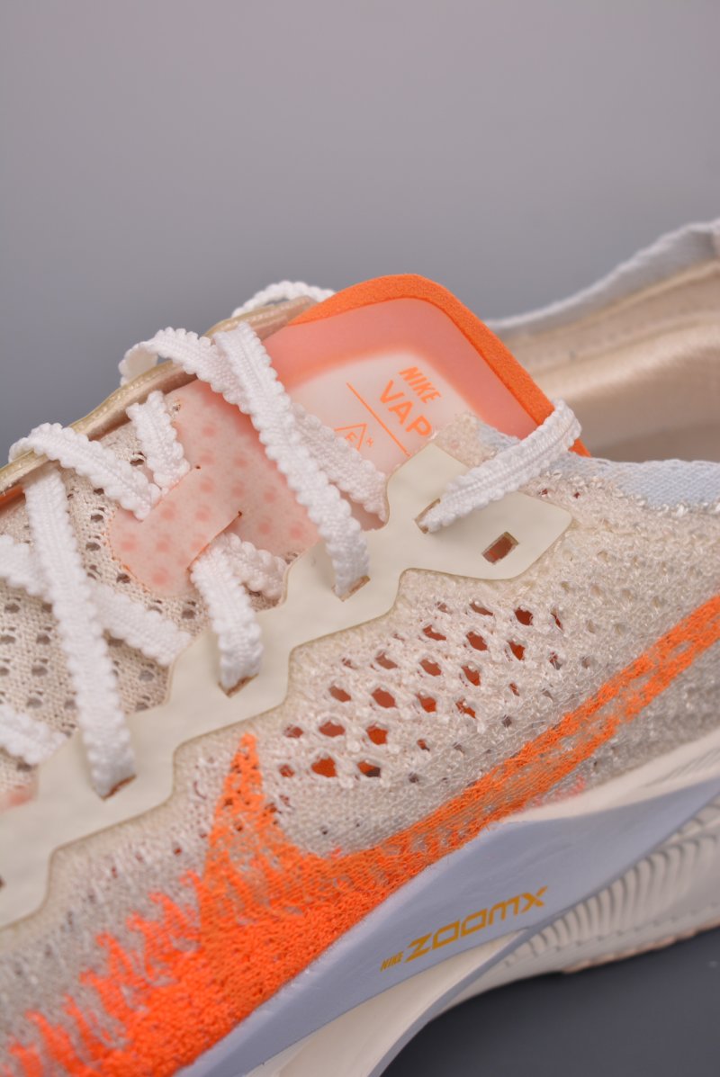 Nike ZoomX Vaporfly Next%3 view