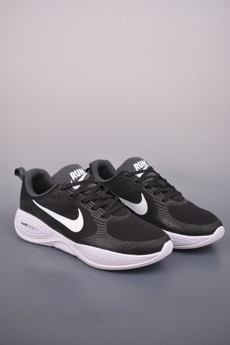 Nike Journey Run