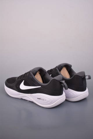 Nike Journey Run view 2