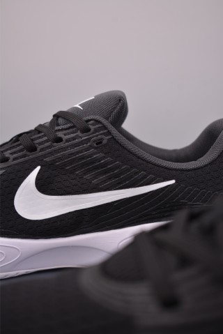 Nike Journey Run view 8