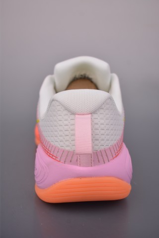 Nike Journey Run view 4