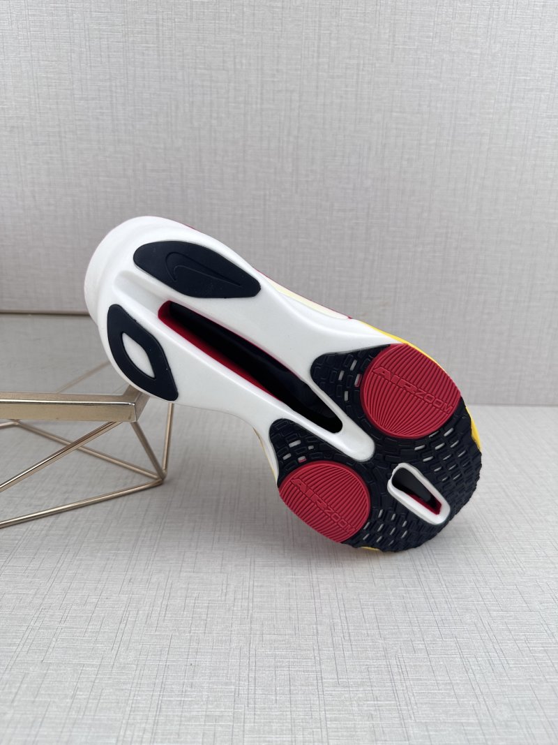 Nike Zoom Vaporfly Next Prototype view
