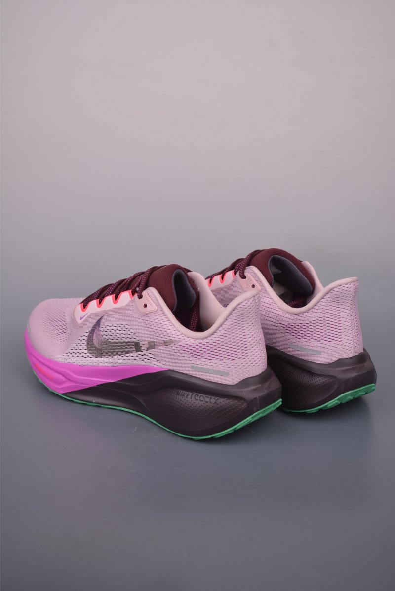 Nike Women's Pegasus 41 FK view