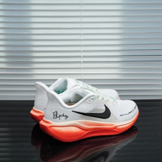 Nike Air Zoom Pegasus 41 view 4